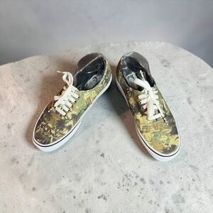 VANS STAR WARS CAMO “MAY THE FORCE BE WITH YOU” MEN’S 7.5 / WOMEN’S 9